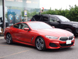 BMW在庫保有台数常時100台以上!ご来店の際はBMW本店(厚木市下荻野140-1)にご来店ください!弊社自慢の全天候型ショールーム!BMW在庫保有台数常時100台以上ございます!