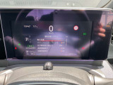 視認性の良いメーター周り。燃費などもご確認いただけます!安全装備などの設定もこちらで可能ですよ