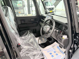 自家用自動車のみならず事業用の商用車も取り扱っておりますので何なりとお申し付け下さい!