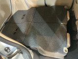 指定工場併設で末永く品質を保ちます。12ヶ月点検や車検はもちろんのこと、国家資格整備士によるお車のアドバイスも致します。