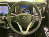 【純正革巻きステアリング】上質な革を使用することで、手にしっかり馴染みとても運転しやすいハンドルです♪
