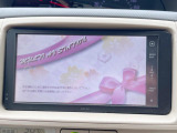 【純正ナビ】人気の純正ナビを装備しております。ナビの使いやすさはもちろん、オーディオ機能も充実!キャンプや旅行はもちろん、通勤や買い物など普段のドライブも楽しくなるはず♪