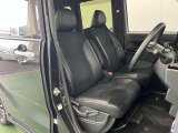 車を運転する際には運転席の存在は欠かせません。しっかりとチェックしたいポイントですね。