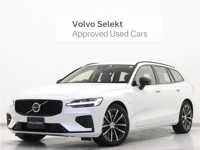 V60 リチャージ プラス PHEV T6 AWD 4WD