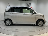 VSA(車両挙動安定化制御システム)を搭載していますので、雨天時や雪道などの運転をサポートしてくれます。