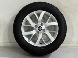 冬タイヤ(15インチアルミホイール) タイヤサイズ 185/65R15