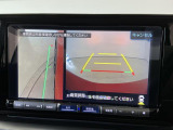 【サイドビュー】駐車時・幅寄せのアシスト!運転手の死角をカバーし、正確で安全な駐車が可能です!