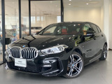 118d M-sportが入庫しました。ボディカラーはブラックサファイアです。