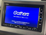 【純正ナビ】人気の純正ナビを装備しております。ナビの使いやすさはもちろん、オーディオ機能も充実!キャンプや旅行はもちろん、通勤や買い物など普段のドライブも楽しくなるはず♪