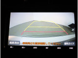 バックカメラにはガイドラインがついていて視覚的にサポートしてくれます!
