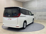 お車をご購入時のみご入会頂ける「メンテナンスパスポートUプラン」がございます。定期点検と次回車検整備費用を前払い頂くことでお得に整備をお受け頂けます。