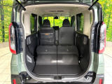 普段のお買い物や通勤、送迎等に十分な荷室スペースを確保しております。セカンドシートを倒すと、大きな荷物の積載も可能です♪