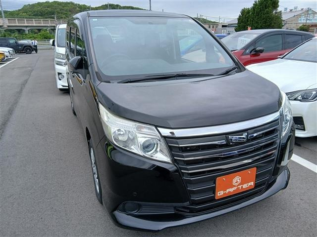 ノア 2.0 X Vパッケージ 禁煙車 純正ナビ フルセグTV（DBA-ZRR80G）
