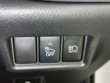 便利なオートマチックハイビームです 対向車を検知し自動的にハイビームとロービームを切り替えてくれます