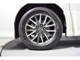 当店は全車『ロングラン保証』付!(1年間、距離無制限 HV車はHV保証付) 別途延長保証もご用意しております♪ ぜひ現車を確認にご来店ください