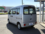 車検整備、一般修理、オイル交換など、お車のことはすべてお任せください