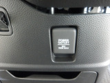 【POWEROUTLET】12V電源ソケットを設置しております。周辺機器の充電にご利用頂けます☆