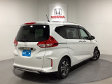 【Honda認定中古車 U-Select】 は3つの安心をお約束します。 1 Hondaのプロが整備した安心。 2 第三者機関がチェックした安心。 3 購入後もHondaが保証する安心。