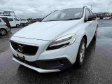 V40クロスカントリー D4 モメンタム ディーゼル 