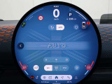 エアコンも画面から、温度、風向き、風量が変更できます。緊急性が高いデフロスター(曇り止め)ボタンは物理スイッチで残っております。