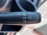 [オートライト]AUTOに合わせておくだけで夜間や、トンネル内で自動でヘッドライトが点灯します!付け忘れ消し忘れがないので楽々☆