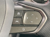 【プリクラッシュセーフティ】前方の車両等を検知し、衝突しそうな時は警報で注意を促し、ブレーキを踏む力をサポート。ブレーキを踏めなかった場合は衝突被害軽減ブレーキが作動、衝突回避をサポートします。