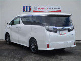 開け閉め楽々両側電動スライドドア装備しています。狭い駐車スペースなどでの乗り降り楽々です♪特に小さなお子様がいる家庭には嬉しい人気の装備となっています!