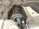 お車を安心してお乗りいただく為には、足回りの定期点検が欠かせません。サービスサポート(有償保証)では無料点検もご提供しており、安心のカーライフをお過ごしいただけるサポート体制が整っています。