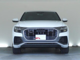 Q8 55 TFSI クワトロ 4WD