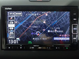 ホンダ純正ナビなのでダッシュボードにスッキリと収まっています。ナビの案内があれば土地勘の無い所でも道に迷わず安心!見知らぬ土地へのドライブも一層楽しくなります!