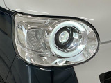 【LEDヘッドライト】明るい光が瞬時に立ち上がり、必要な場所を均一に照らします。寿命も長く省エネで、スタイリッシュなデザインは現代の主流です♪