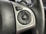 アクセルから足を離しても設定したスピードを保ち走行し、高速道路での疲労軽減に役立つクルーズコントロール付きです!