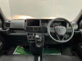 弊社営業時間は朝9:30から夕方18:00です♪