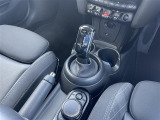 ◆LIBERALAは、輸入車選びの新たなスタイルを提案するインポート・セレクト・ブランドです。オーナー様となる方がクルマから直接感じる感性を第一にした、最良の一台との出会いをコーディネートいたします。