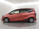両側パワースライドドア付きだから、狭い駐車スペースなどでの 乗り降りラクラク!小さなお子さまのいるご家庭には嬉しい装備。