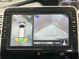 【アラウンドビューモニター】車を上から見下ろしているかのような映像で周囲の状況がひと目で確認、狭い駐車場に駐車するときも安心です♪♪障害物などがあると警告音がなりますので安心して駐車が出来ます★