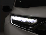 視界がよくスタイリッシュなLEDヘッドライト!外の明るさに応じて自動でライトがつくオートライト機能付!夜間のライトつけ忘れもなくなるので安全運転にも繋がります♪降車時のライト消し忘れしもなくなります♪