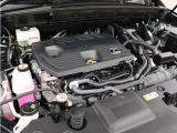 A25A-FXS型 2.5L 直4 DOHCエンジンと5NM型 交流同期電動機ハイブリッドシステム搭載、駆動形式はFFです。