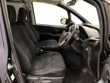 【運転席・助手席】です!実際お座りいただくのが分かりやすいと思いますので,ぜひお気軽にご来店ください♪状態もいいですよ☆