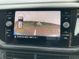 前後パーキングセンサー&リアビューカメラで、車庫入れも安心です。パーキングセンサーは音だけでなくモニターで接近情報を確認出来てより安心です。