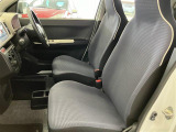 中古車でも安心してお乗りいただく為に、無料保証を付帯。もちろん、全国対応の保証となりますので安心してお買い求めいただけます。最長3年の有償保証もご用意しております。※一部対象外の車両もございます。
