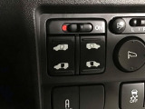 【両側パワースライドドア】両側がパワースライドドアになっており、運転席のスイッチやスマートキーでも開閉が可能です!開口部も広いので乗り降りも楽々♪