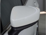 【ドアミラーウインカー】格好良さだけではなく対向車両からの視認性もよく安全に走行する為の安全装備のひとつです。