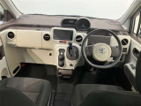見通しのよいすっきりとした視界で、誰でも運転しやすいです。運転のしやすさは疲れにくさにも繋がりますよ♪