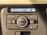 車内空調は&rdquo;AUTOエアコン&rdquo;にお任せ。運転に集中出来ますよ!