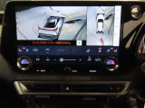 純正ナビ付です。もちろん車両後方を表示するバックガイドモニターが付いていて車庫入れ安心!