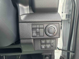 安全・安心な走行のために、納車前にダイハツのクルマを知り尽くしたエキスパートが基本性能に関わる機能や状態を徹底的に点検。消耗部品の交換など法定12ヶ月点検相当の点検・整備を実施しております