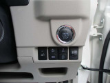 【こだわりの品質】新車にも負けないくらい満足していただけるお車を提供するということが弊社のこだわりでありモットーです。たかが中古車ではなく、されど中古車を実感していただきたいです。