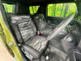 運転席シート廻りは使用感も少なく、良好な状態となっています。丁寧に使われていたことがよくわかりますね。