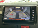 バックモニターも装備しております。駐車が苦手な方でもご安心下さい!